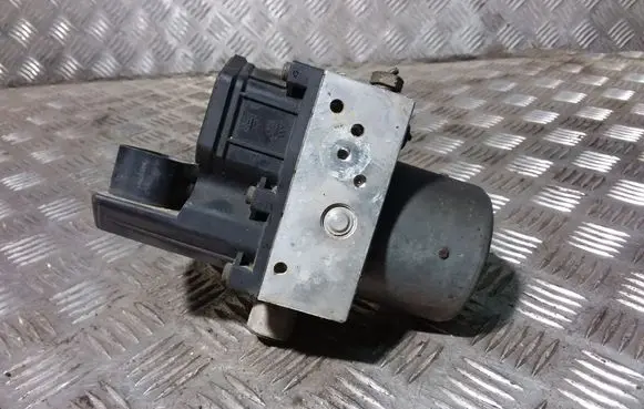 Ford Mondeo Mk III ABS Pump 1S712M110AE 0265800007