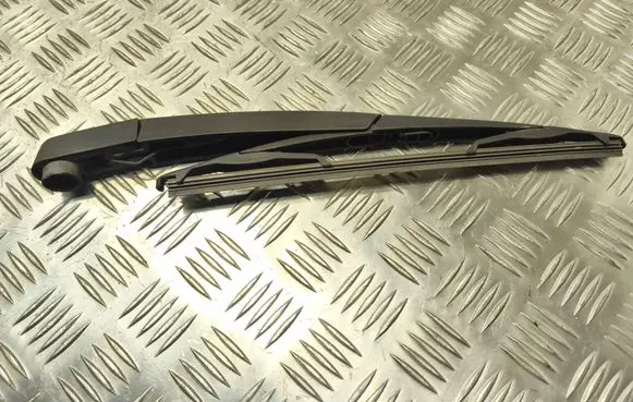 Hyundai i20 (GB IB) Rear wiper blade arm 
