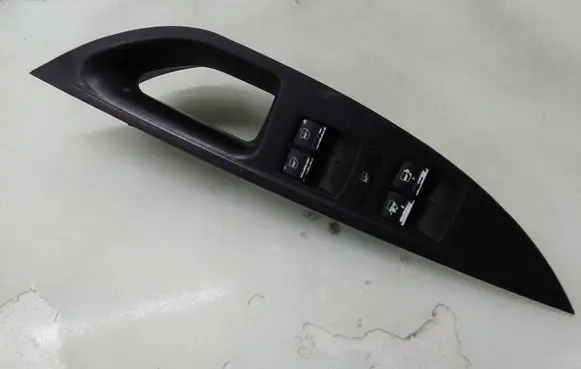 Seat Altea Electric window control switch 5P186717A