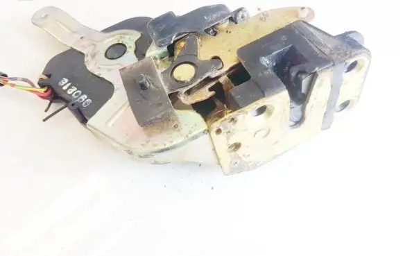 Mazda 626 Rear door lock
