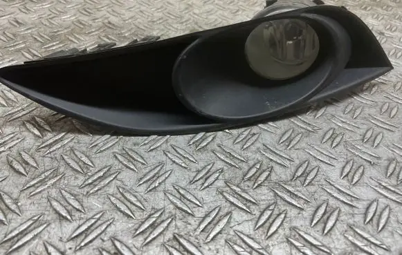 Toyota Auris 150 Front fog light