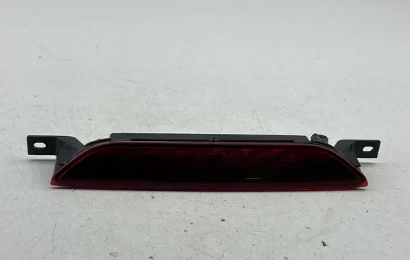 Jeep Grand Cherokee Third/center stoplight 05303754AF 21276B 085W