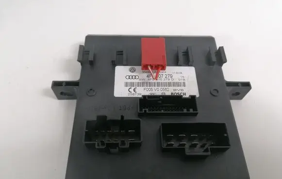 Audi A6 S6 C6 4F Comfort/convenience module 4F0907279