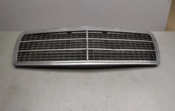 Mercedes-Benz C W202 Front grill 2028880023