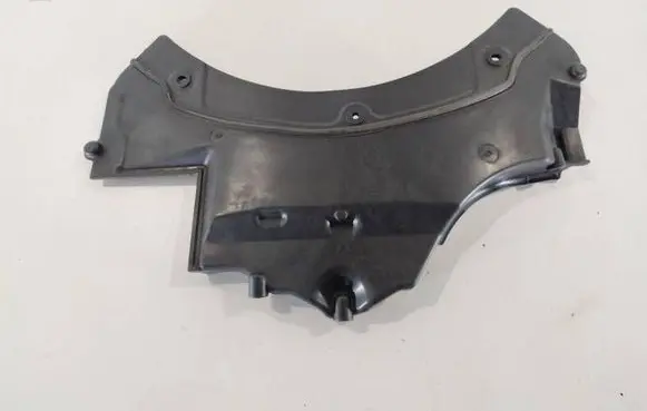 BMW 5 F10 F11 Heat shield in engine bay 51717188421 7188421 74850610