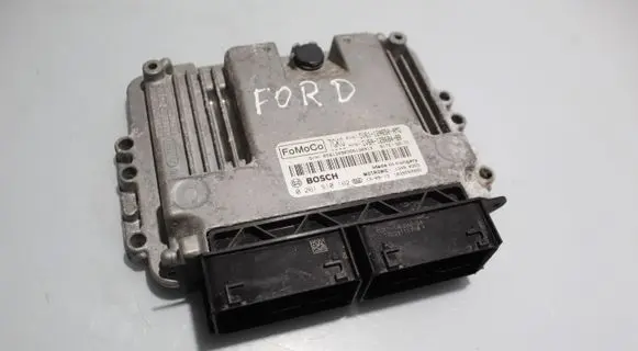 Ford Focus Engine control unit/module ECU 0261S10162