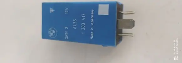 BMW 5 E39 Other relay 61351383417