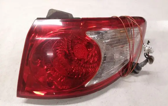 Hyundai Santa Fe Rear/tail lights 924022B000