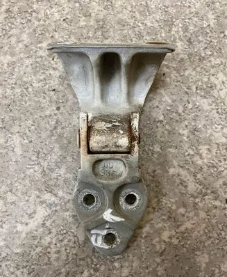 Renault Master II Front door upper hinge 353526A