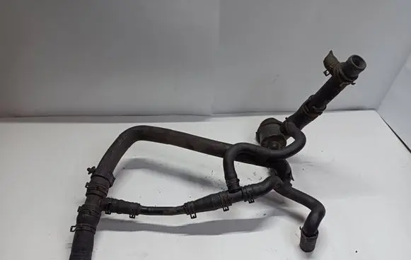Jaguar XF X250 Engine coolant pipe/hose 