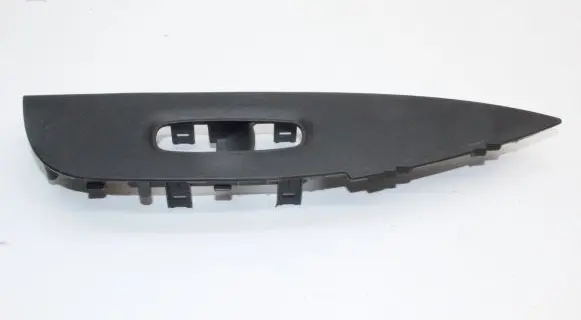 Nissan X-Trail T32 Electric window control switch 809614CE1A
