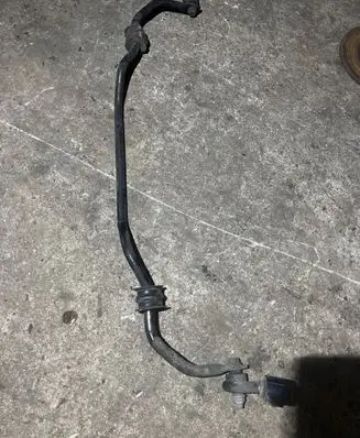 Nissan Qashqai+2 Rear active stabilizer 