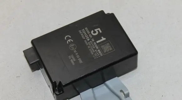 Toyota Auris 150 Tire pressure control unit 8976002151