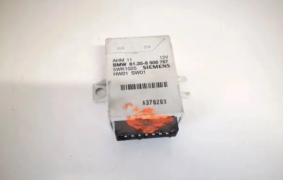 Land Rover Range Rover L322 Tow bar relay 61356908767 6135-6908767