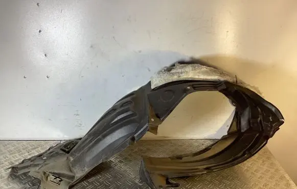 Lexus CT 200H Front wheel arch liner splash guards 5387576010 5380576010