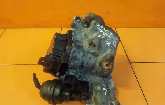 Ford Mondeo MK IV EGR thermostat 30725888