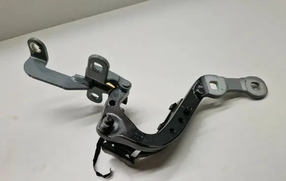 BMW X3 G01 Tailgate/trunk/boot hinge 7397315