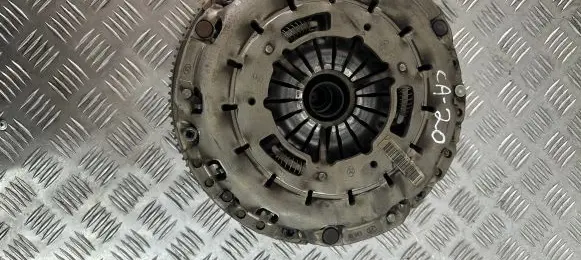 BMW 2 F22 F23 Clutch set kit 8605488