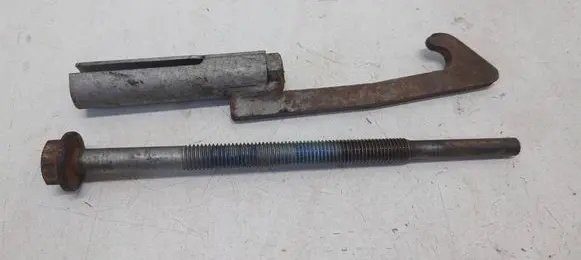 Mercedes-Benz Sprinter W906 Spare wheel bolt