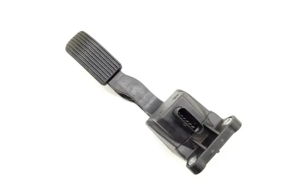 Mercedes-Benz Sprinter W906 Accelerator throttle pedal A9063000404 0280755023