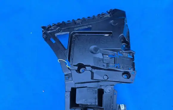 BMW X3M F97 Rear bumper mounting bracket 8081885