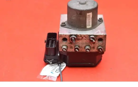 Ford Mondeo MK IV ABS Pump 8G91-2C405-AB