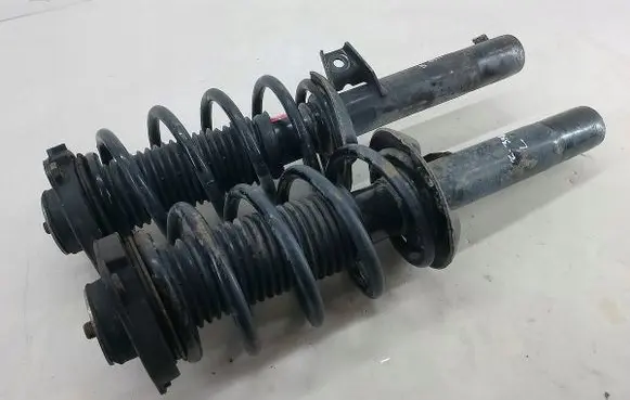 Volkswagen Touran I Front shock absorber/damper 335808KYB