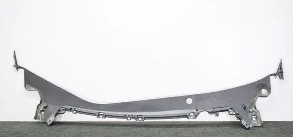 Tesla Model 3 Wiper trim 108169300 108167600