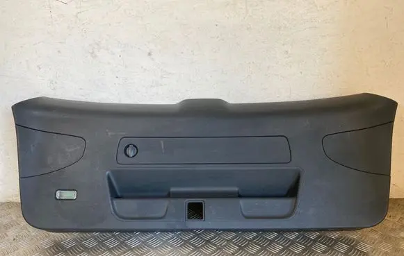 Audi A4 S4 B9 Tailgate/boot cover trim set 8W9867979