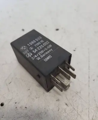 BMW 5 E39 Other relay 1388533