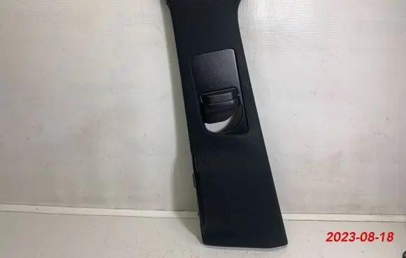 Mercedes-Benz GL X166 (B) pillar trim (top) A1666904725 A1666902825 1666904725
