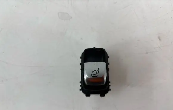 Mercedes-Benz C W205 Seat control switch A2059051403