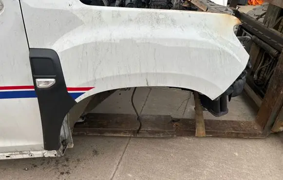 Dacia Duster II Fender