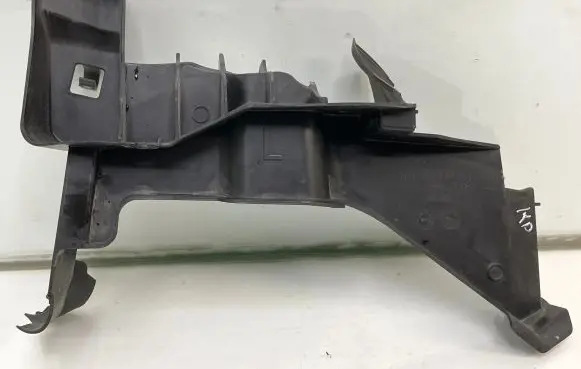 Ford Transit - Tourneo Connect Other engine bay part DT11R02477AB