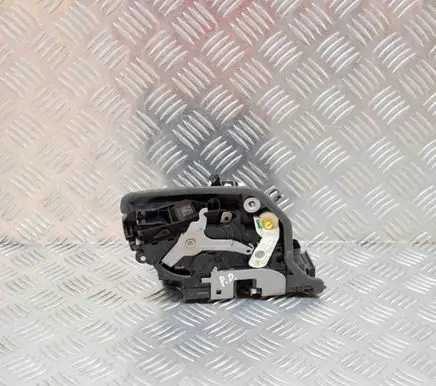 BMW X3 G01 Front door lock 9492100