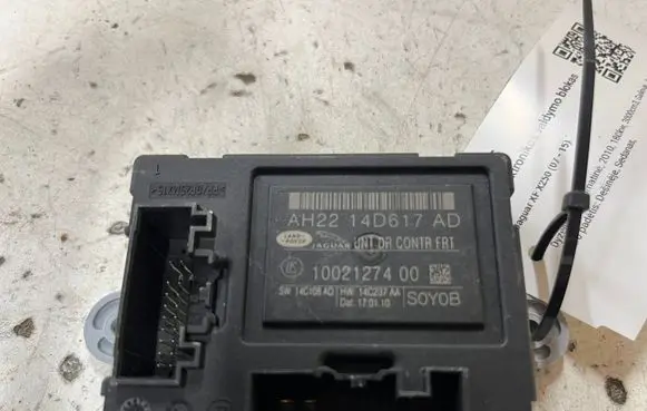 Jaguar XF X250 Door control unit/module 10057275 1002127400