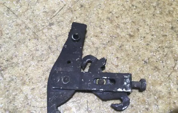Mercedes-Benz E W124 Handbrake/parking brake lever assembly 