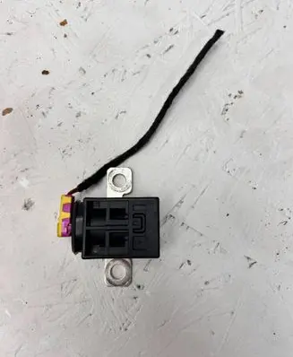 Porsche Macan (95B) Battery relay fuse 4F0915519A