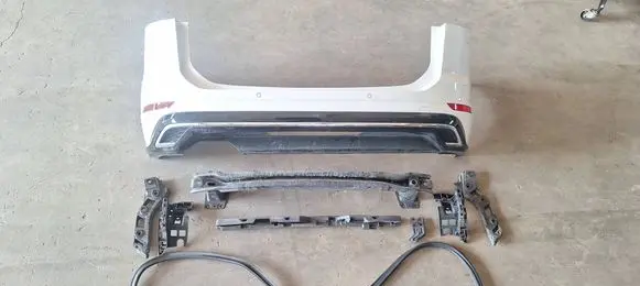 Volkswagen Touran III Rear bumper 