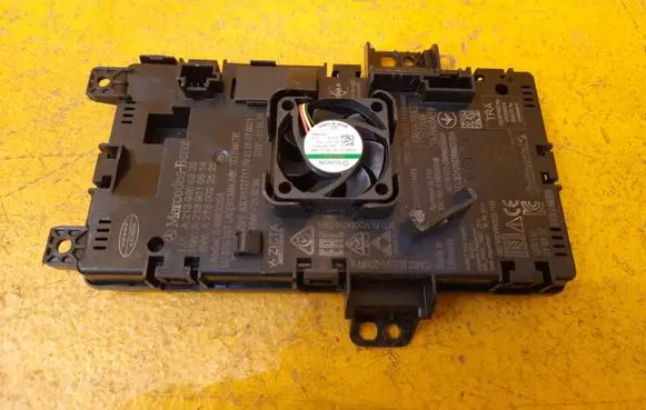 Mercedes-Benz CLS W257 Other control units/modules A2579006935