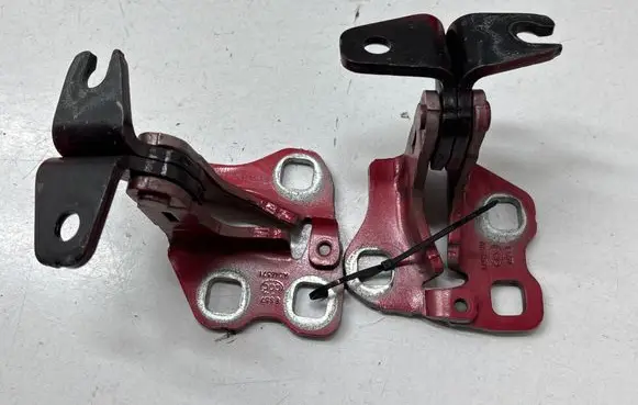Tesla Model 3 Front door hinge set A046571 ES57