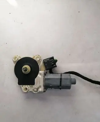 Mercedes-Benz E W211 Front door window regulator motor A2118202942