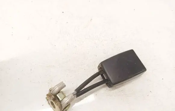Skoda Superb B5 (3U) Rear seatbelt buckle 3B0857740D