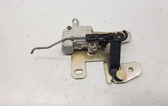 Volkswagen Touareg I Central locking motor 7L6827425