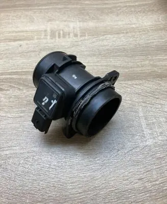 Citroen C3 Mass air flow meter 9647144080