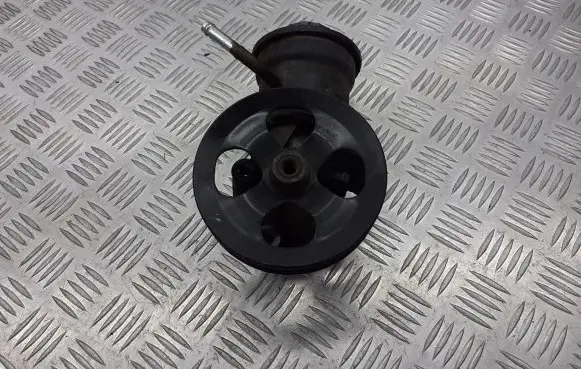 Toyota Yaris Electric power steering pump BRAK