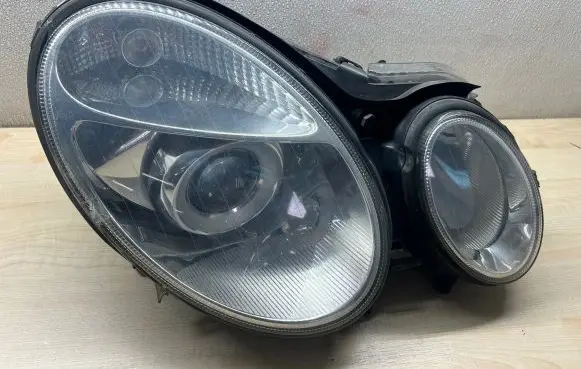 Mercedes-Benz E W211 Headlight/headlamp