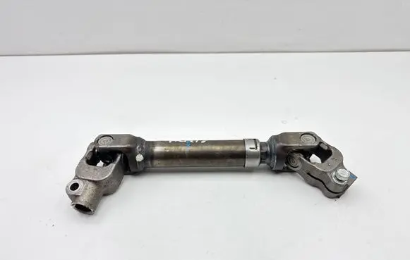 Toyota Auris E180 Steering column universal joint 4526002160