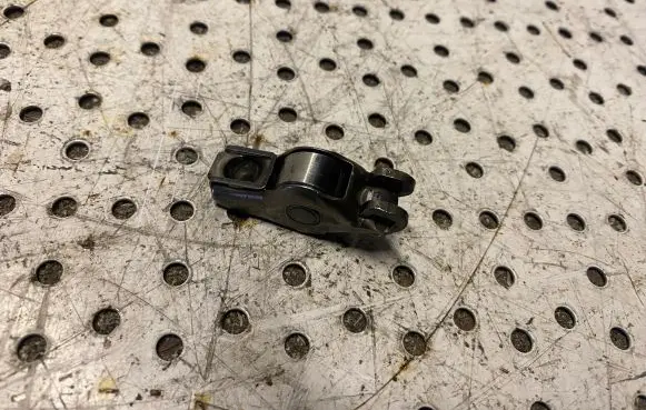 Volkswagen Caddy Valve rocker arm 