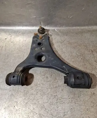 Mercedes-Benz B W245 Front lower control arm/wishbone A1693300407 285380016